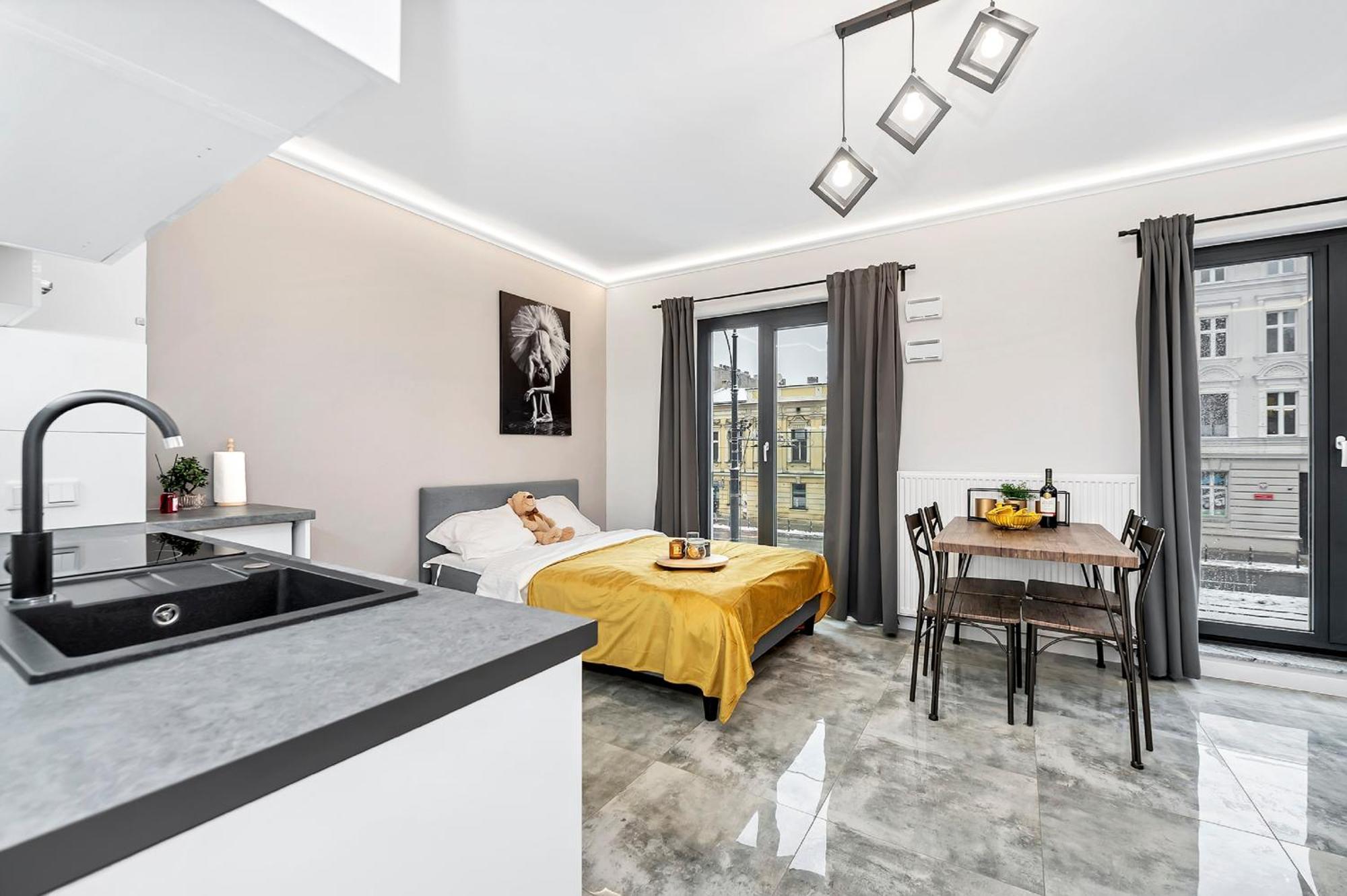 לודז' Lumina Comfy Apart Near The Railway Station מראה חיצוני תמונה